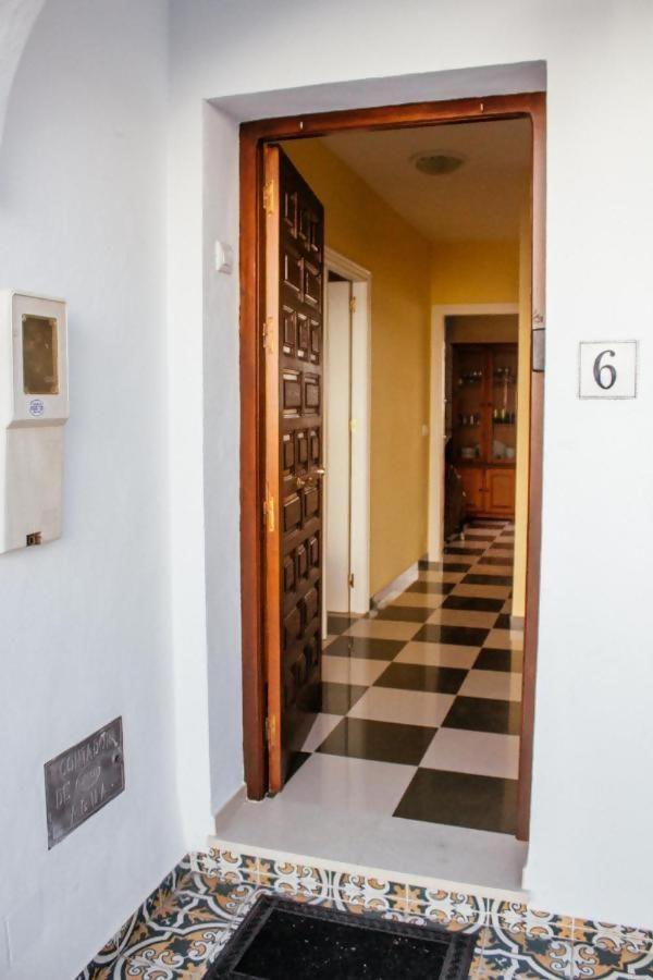 Tipica Casa En Frigiliana Con Patio Y Terraza Apartment Luaran gambar