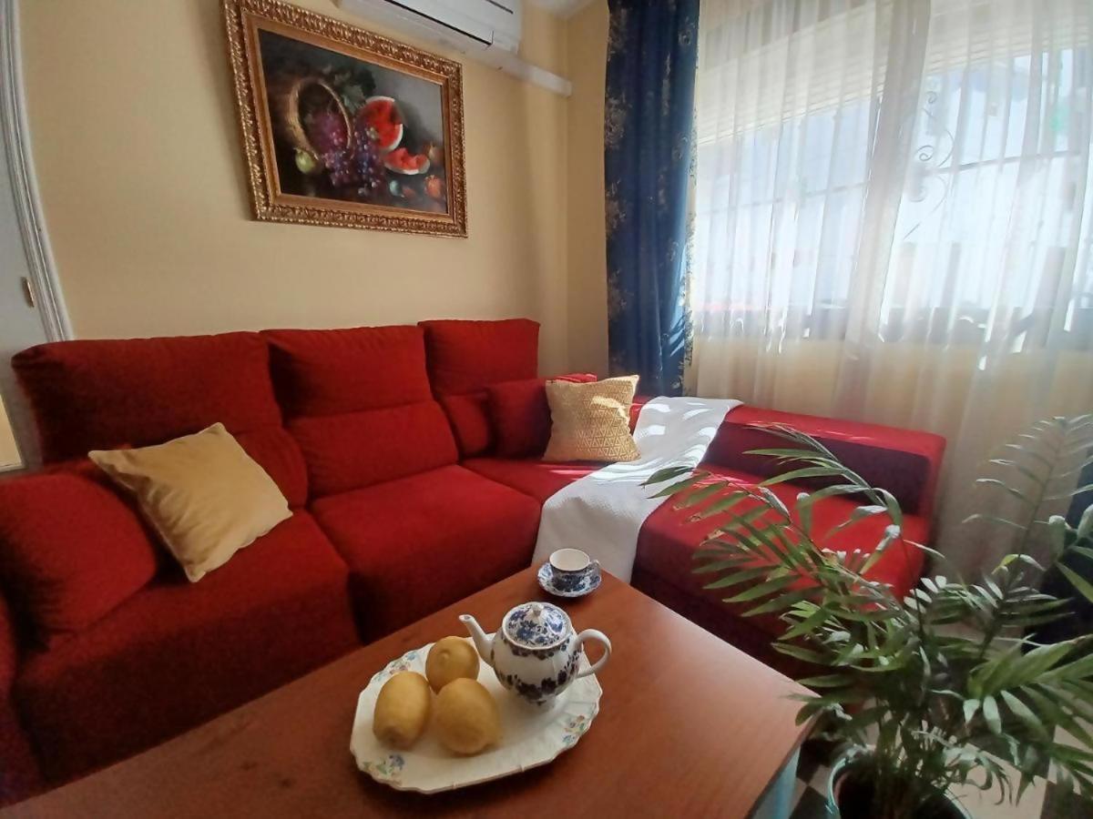 Tipica Casa En Frigiliana Con Patio Y Terraza Apartment Luaran gambar